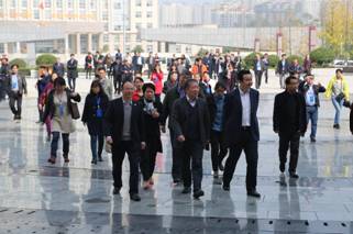 http://www.aku.edu.cn/_mediafile/web/2016/11/07/m95c91oq82.jpg