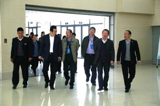 http://www.aku.edu.cn/_mediafile/web/2016/11/07/mouz2jorb2.jpg