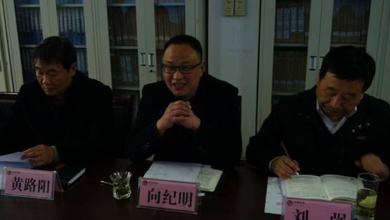 http://www.aku.edu.cn/images/17/03/23/m51wu4klx1/ymj1_image003.jpg