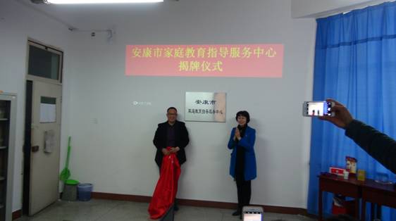 http://www.aku.edu.cn/images/17/03/23/m51wu4klx1/ymj1_image004.jpg