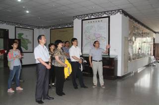 说明: http://www.aku.edu.cn/_mediafile/web/2017/06/16/hi437whrs2.jpg